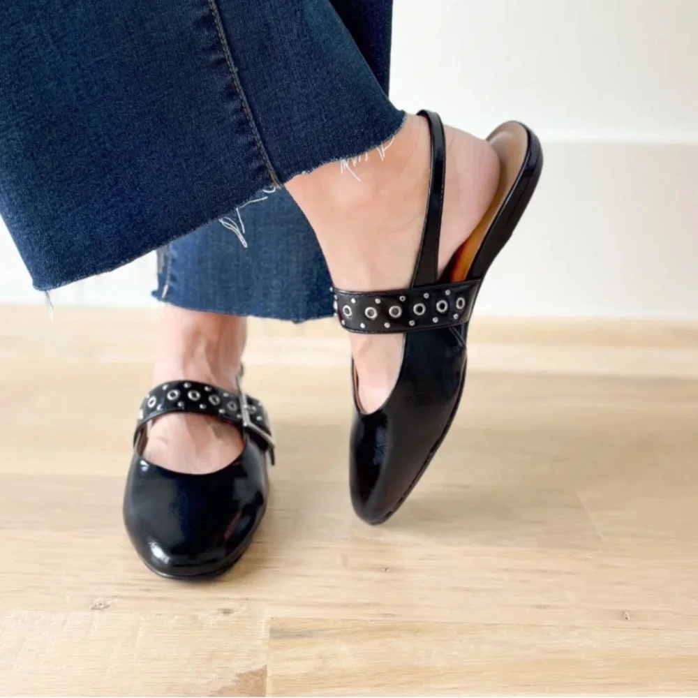 SODA Black Patent Leather Slingback Mary Jane Buckle Grommet Round Toe Flats